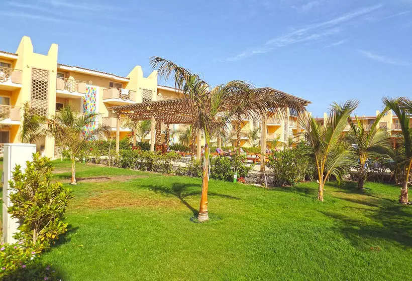 Aparthotel Tropical