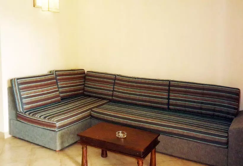 Aparthotel Tropical