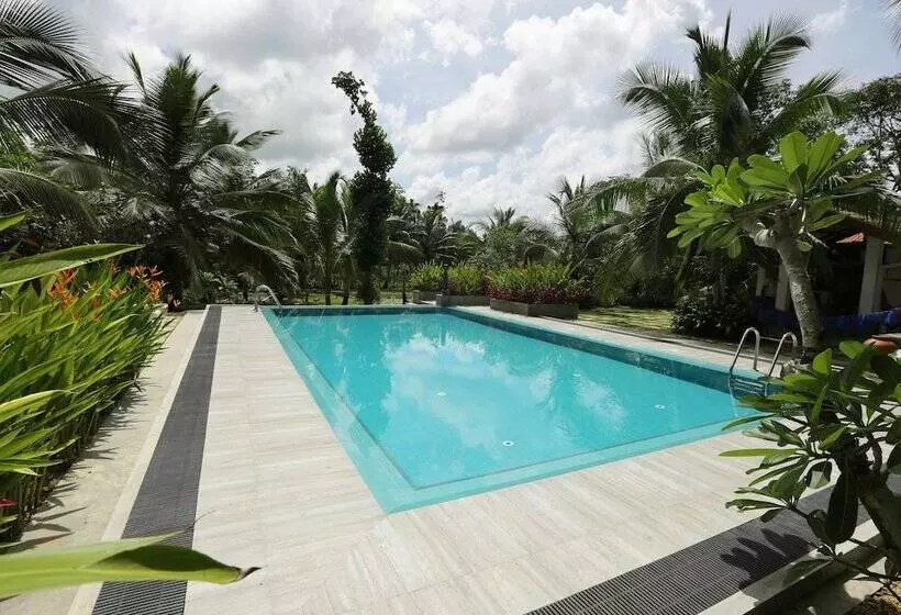 Villa Acres Green