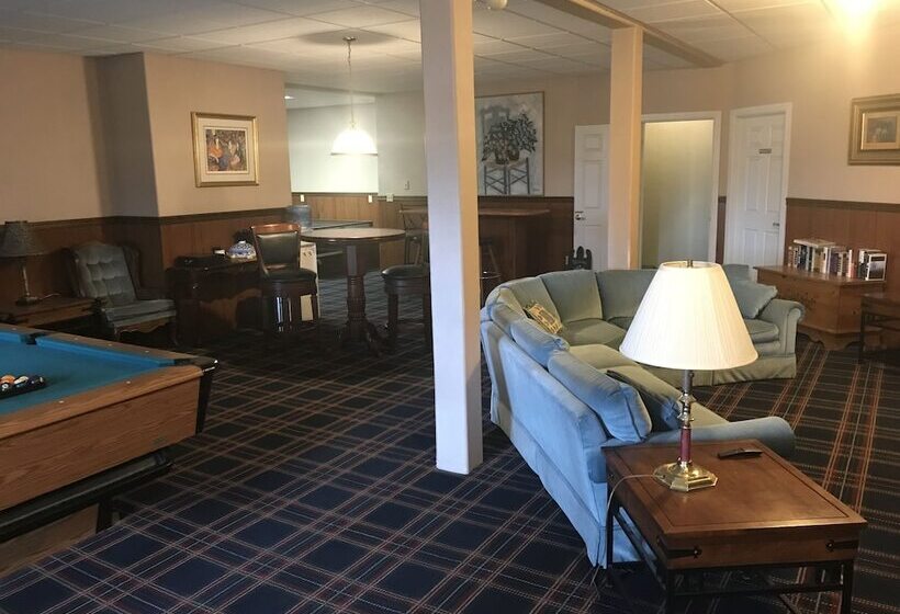 Bed and Breakfast Long House Manor B And B