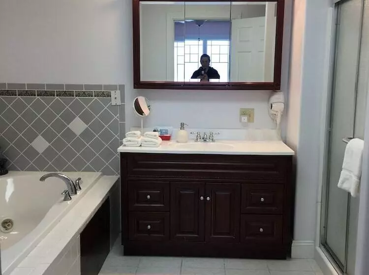 Aamiaismajoitus (B&B) Long House Manor B And B