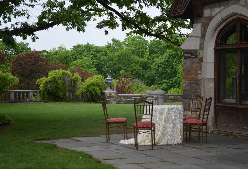 צימר The Castle At Skylands Manor