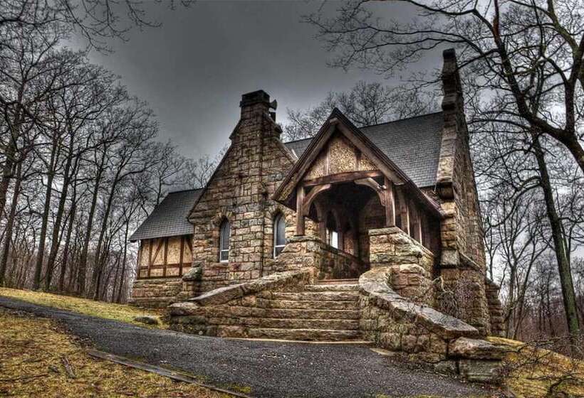 צימר The Castle At Skylands Manor