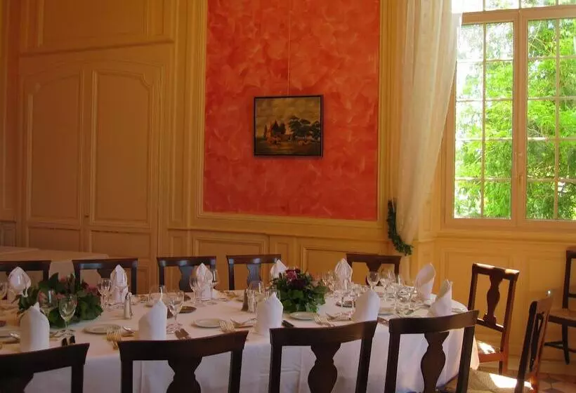 Hotelli Manoir Du Grand Vignoble