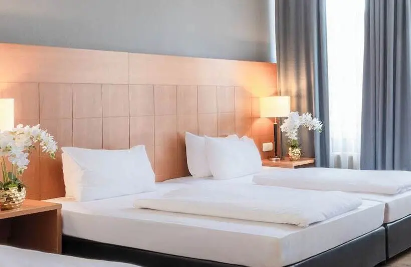 Hotelli Plaza Premium Köln
