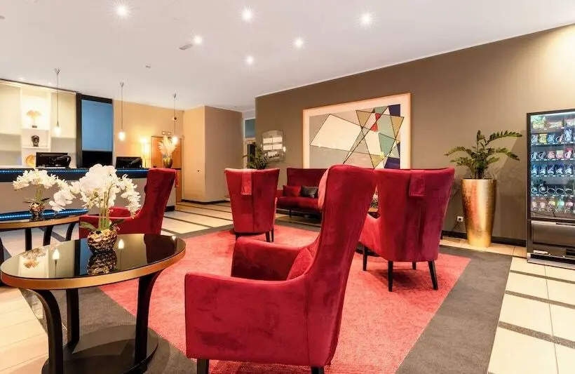 Hotelli Plaza Premium Köln