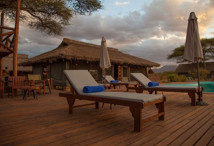 هتل Tarangire Simba Lodge