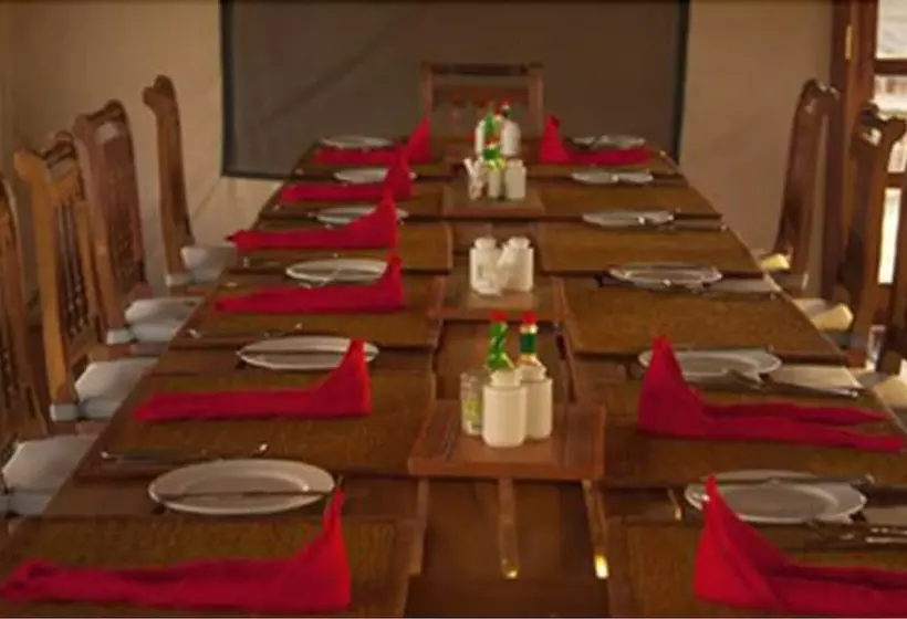 هتل Tarangire Simba Lodge