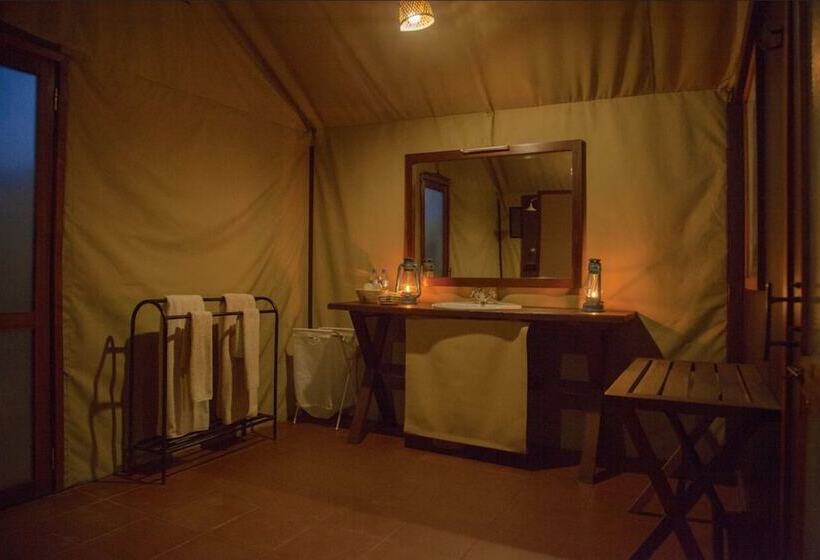 هتل Tarangire Simba Lodge