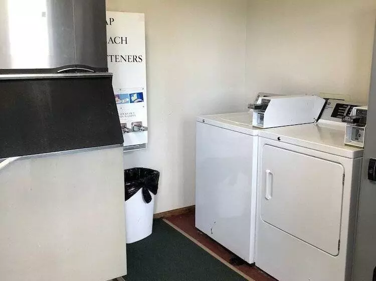 Motelli Riverwood Inn Of Glenwood