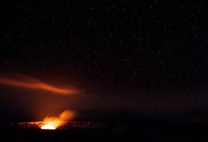 Majatalo Volcano Hale