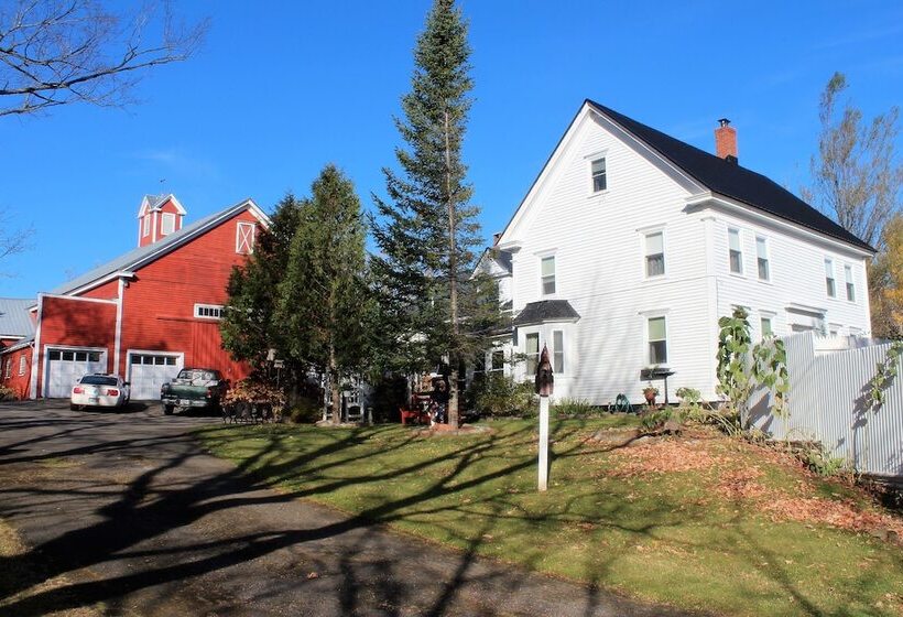 The Bradford House B&b