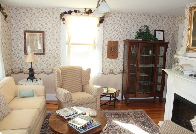 The Bradford House B&b