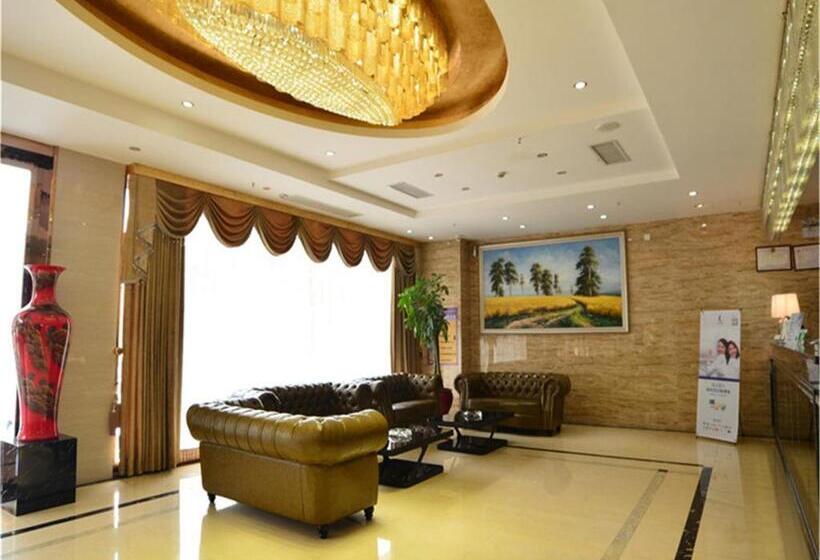 Lavande Hotel Wuhan Railway Station