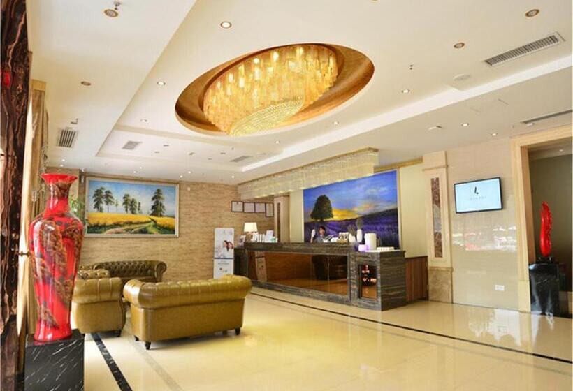 Lavande Hotel Wuhan Railway Station