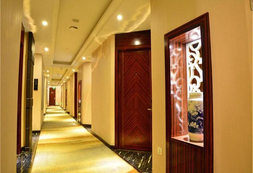 Lavande Hotel Wuhan Railway Station