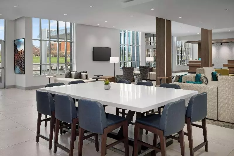 ホテル Hilton Garden Inn Florence Cincinnati Airport South