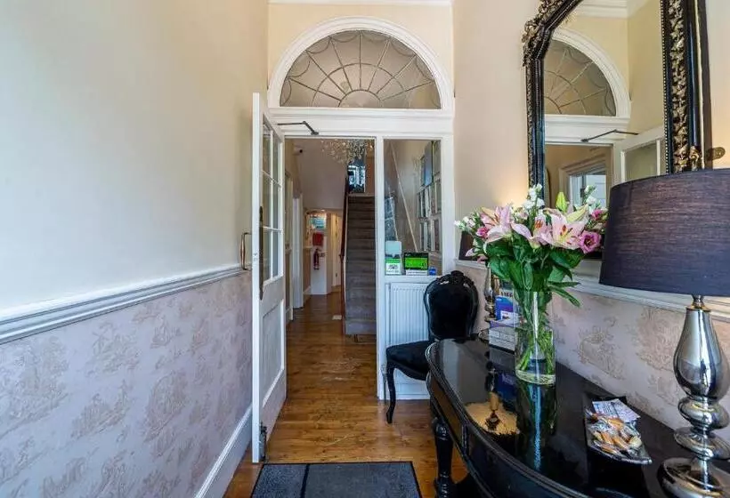 Nocleg ze śniadaniem Hamiltons Boutique