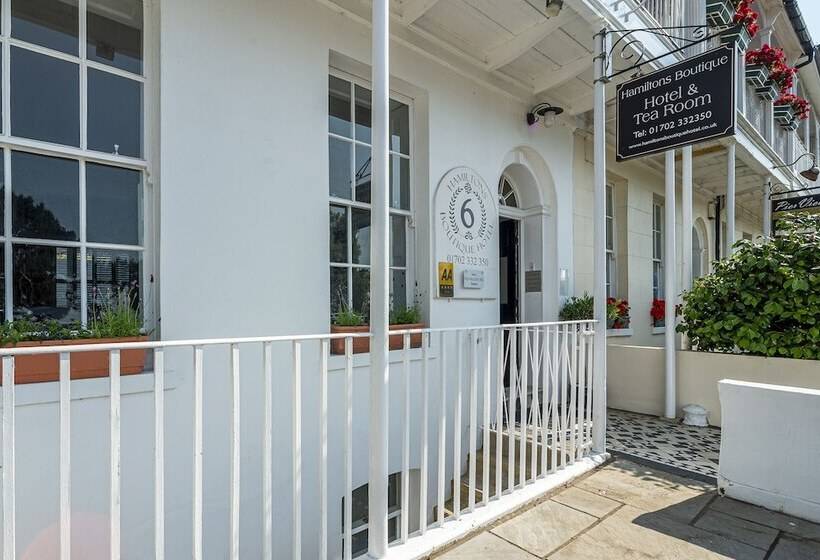 تختخواب و صبحانه Hamiltons Boutique