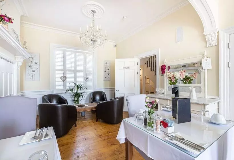 Nocleg ze śniadaniem Hamiltons Boutique