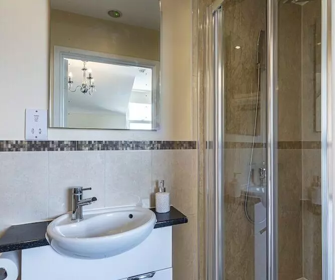 Nocleg ze śniadaniem Hamiltons Boutique