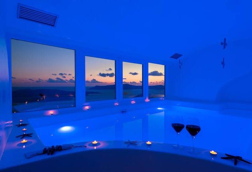 Fira Deep Blue Suites