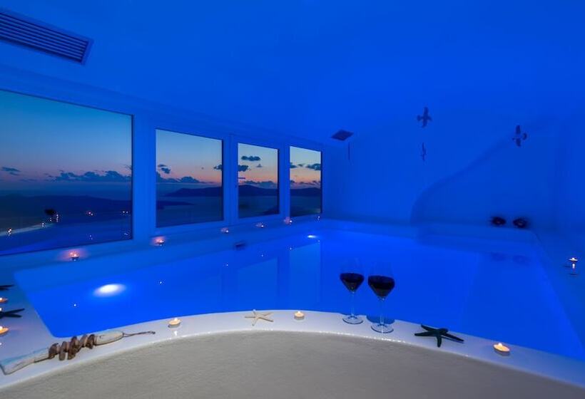 Fira Deep Blue Suites