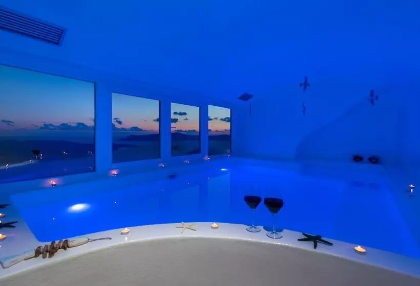 Fira Deep Blue Suites