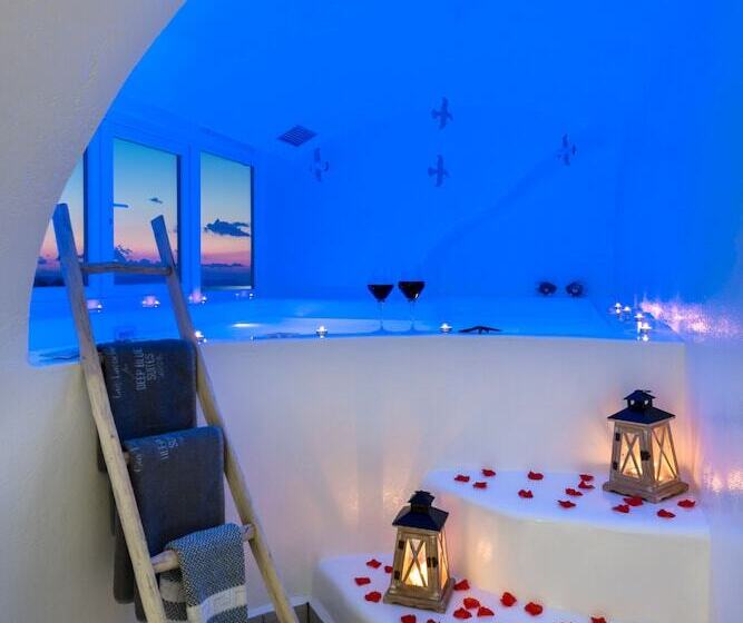 Fira Deep Blue Suites