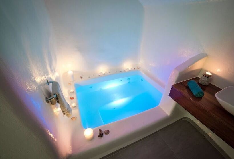 Fira Deep Blue Suites