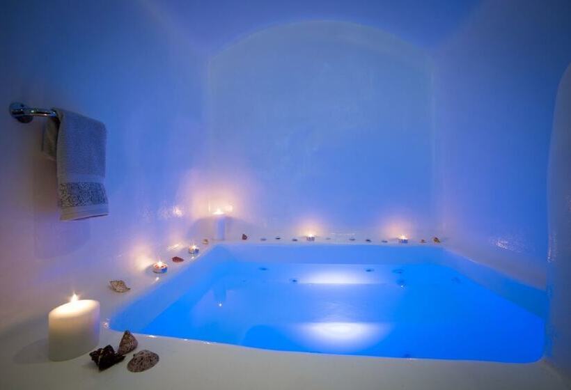 Fira Deep Blue Suites