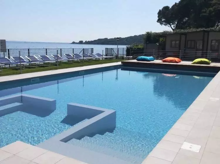 Отель Camping Villaggio Dei Tigli