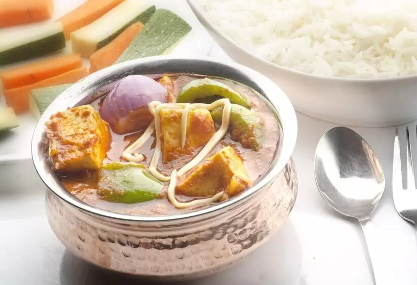 هتل Capital O 419 A Suites