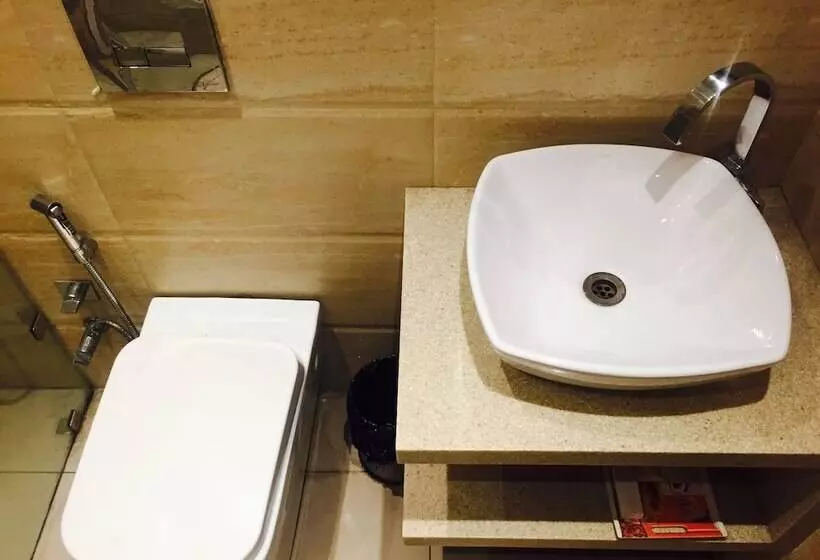 هتل Capital O 419 A Suites