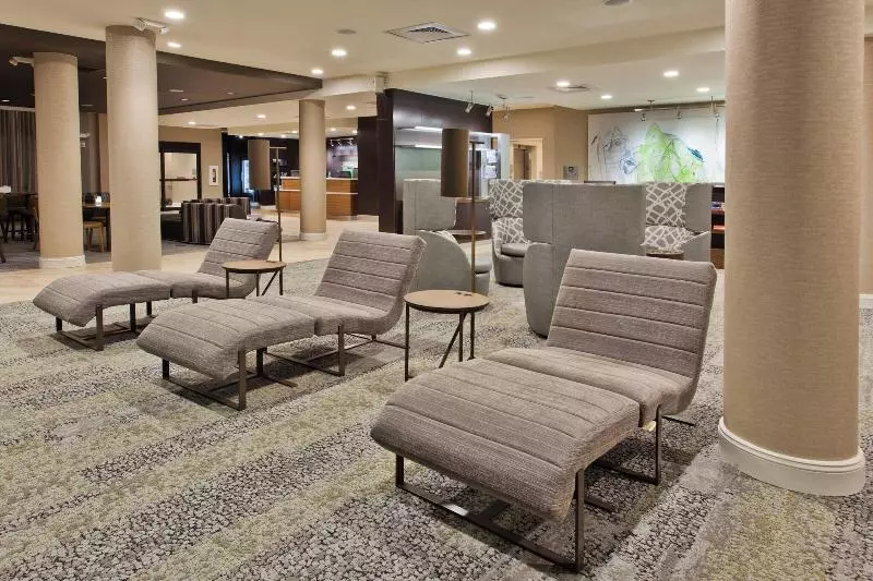 ホテル Courtyard By Marriott Auburn