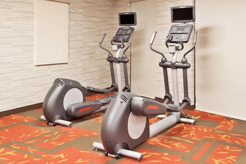 ホテル Courtyard By Marriott Auburn