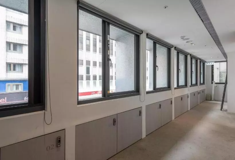 هتل کپسول Bouti City Capsule Inn