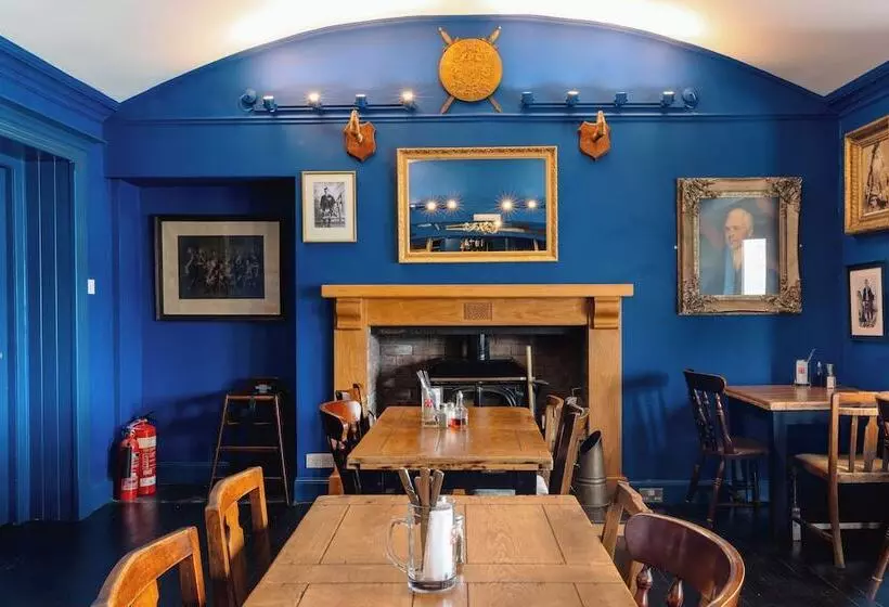 Hotel Inn At Port Nan Gael