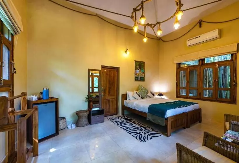 ホテル Pench Jungle Camp