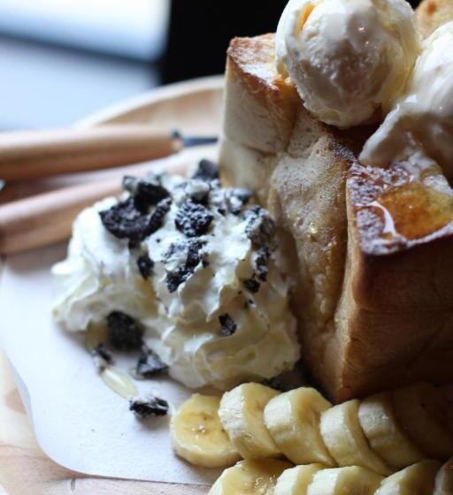 To Zleep Hotel Khaolak