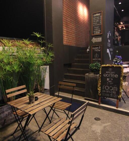 To Zleep Hotel Khaolak