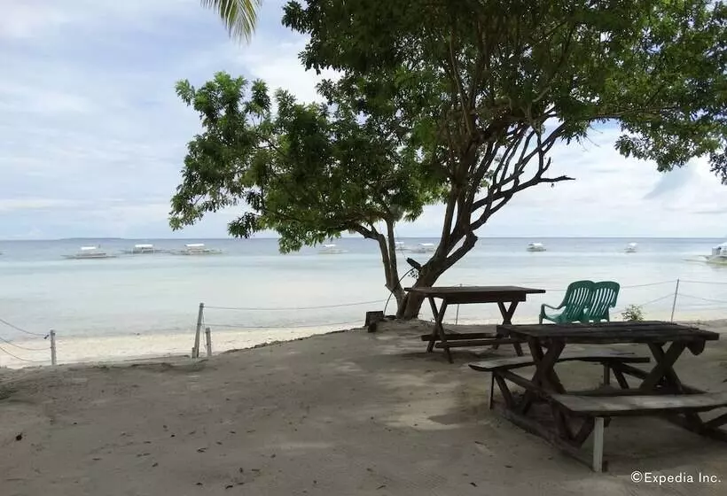 ホテル Whites And Greens Beach Resort