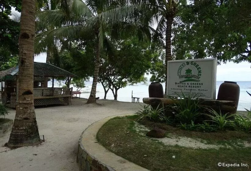 ホテル Whites And Greens Beach Resort