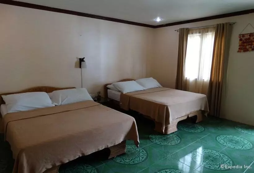 ホテル Whites And Greens Beach Resort