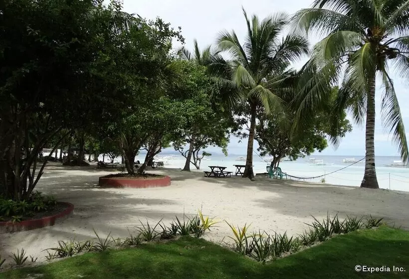 ホテル Whites And Greens Beach Resort