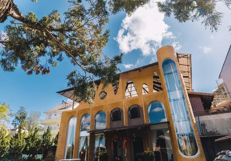 Hotel Zen Valley Dalat