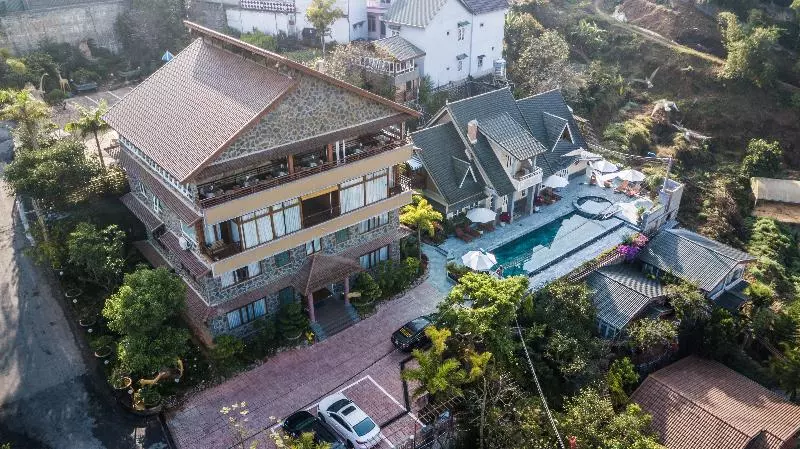 Hotel Zen Valley Dalat