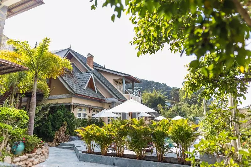 Hotel Zen Valley Dalat