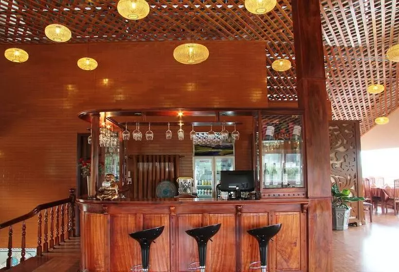 Hotel Zen Valley Dalat