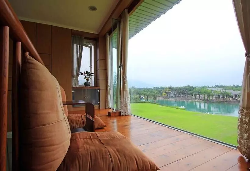پانسیون Yun Shan Shui Yi Cui Hsuan Resort